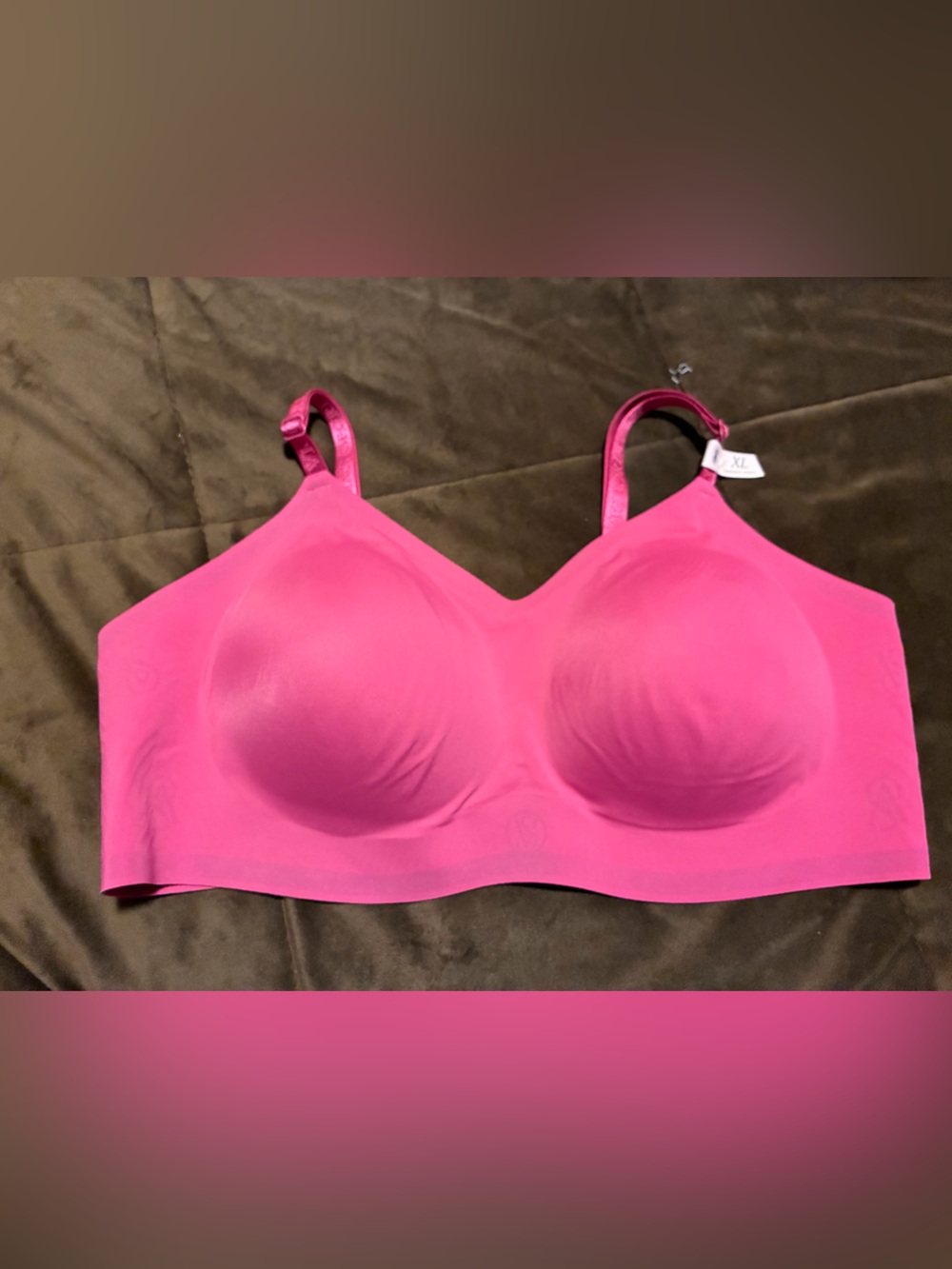 Victoria's Secret Seamless Bright Pink Wireless Bra, size XL, new with tags